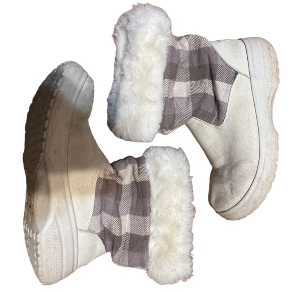 Crocs Boots White with Gray Boots Fur Inner Size 8 - Picture 2 of 8